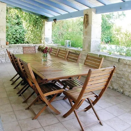 Nyaraló Amazing In With 5 Bedrooms, Wifi And Outdoor Swimming Pool Romegoux